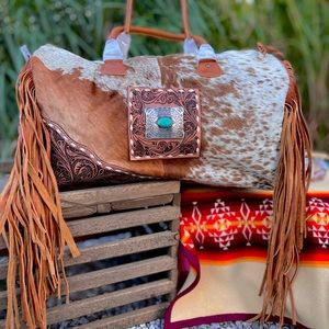 ❤️‍🔥HOST PICK❤️‍🔥 Cowhide Leather Tooled Fringe Duffel Bag